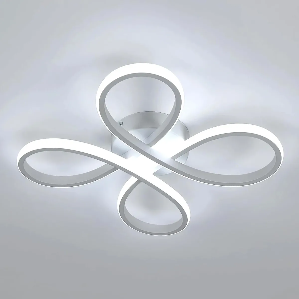 Plafonnier LED blanc en forme de fleur